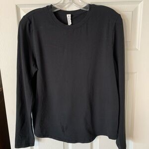 Lululemon love long sleeve black shirt size 8